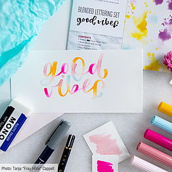 Set de blended lettering Good Vibes + Papier aquarelle